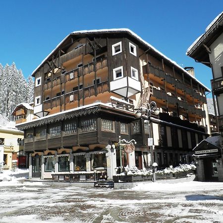 Residence Hotel Sport Campiglio Madonna di Campiglio Bagian luar foto