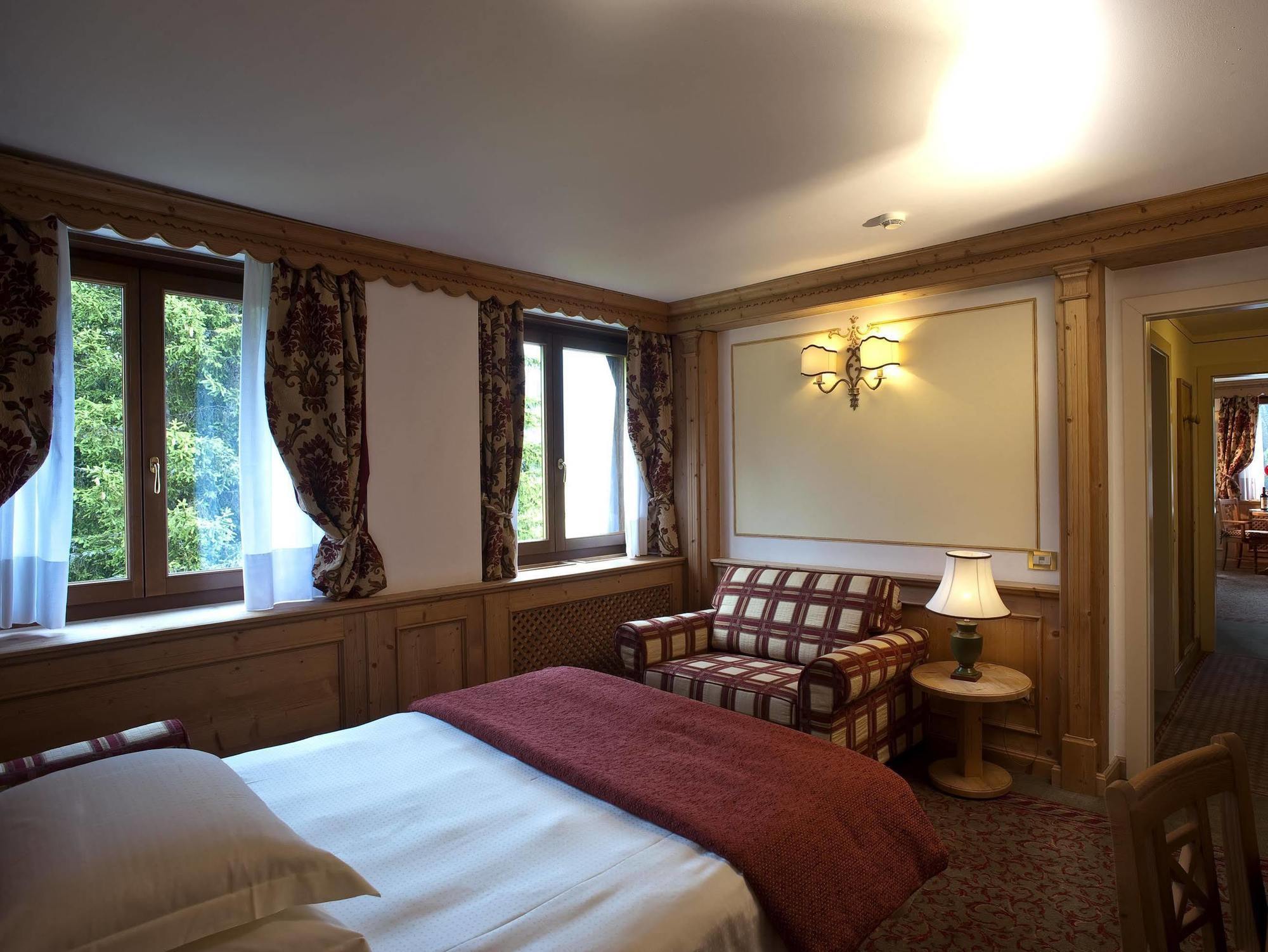 Residence Hotel Sport Campiglio Madonna di Campiglio Bagian luar foto